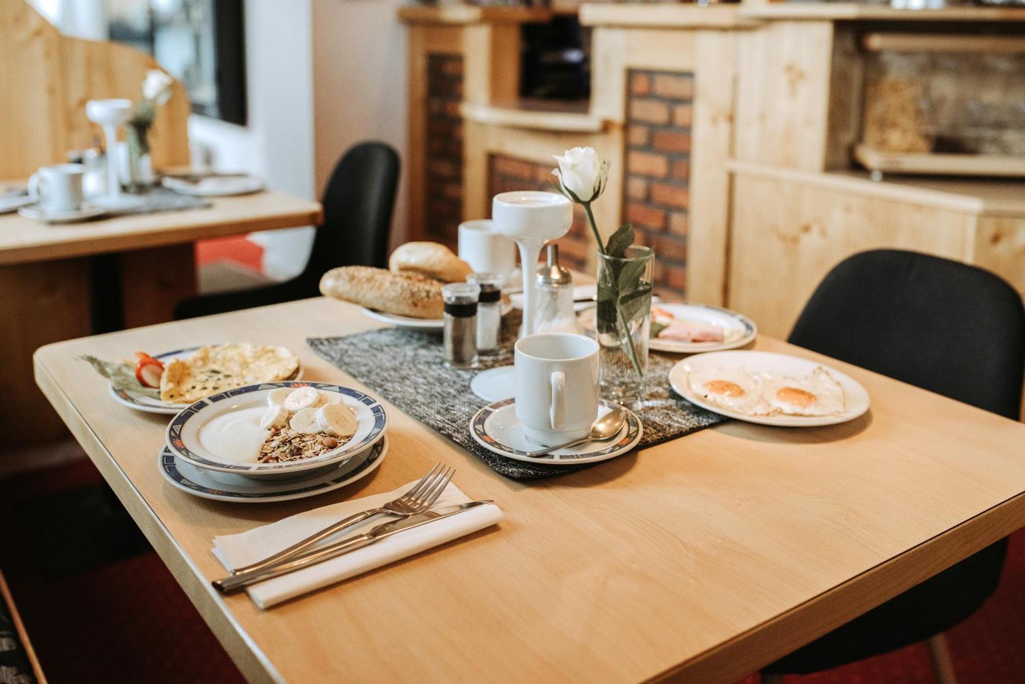 Restaurant Gaestehaus Feldkirchen Feldkirchen bei Graz Εξωτερικό φωτογραφία
